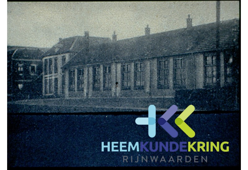 HERWEN oude school F00000414
